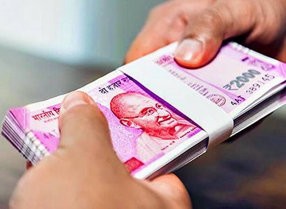 Rupee rises 9 paise to 69.47 vs USD in early trade