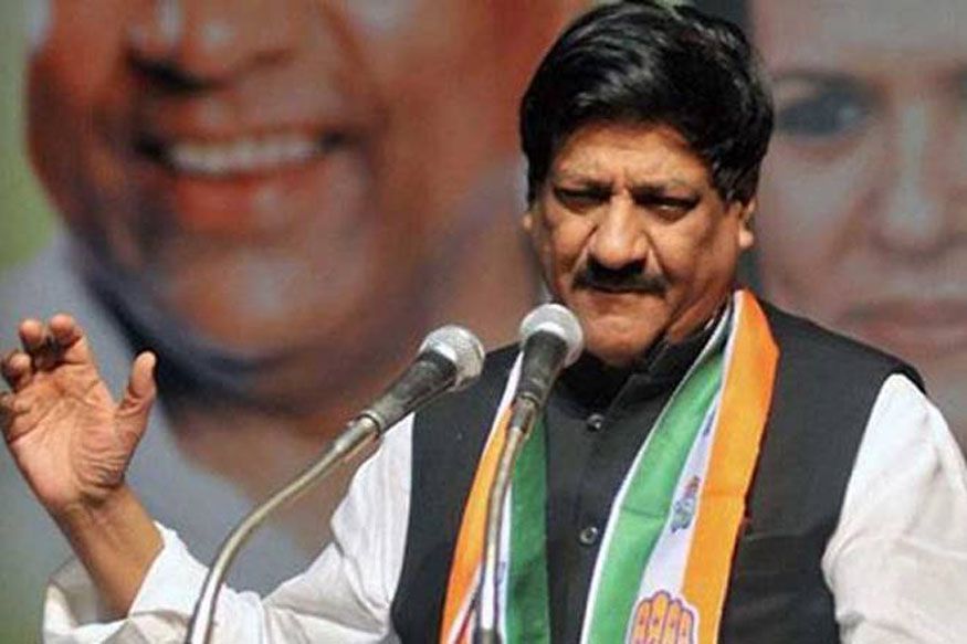 Must be Asked to Quit if PM Modi is Unhappy With Her: Chavan Alleges FM Not Invited for Pre-Budget Meets