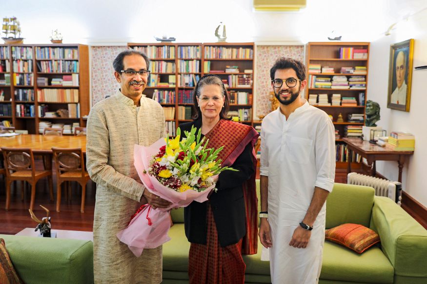 Amid Rift Over CAA-NPR, Uddhav Thackeray Discusses His Stand with Sonia Gandhi During Delhi Meeting