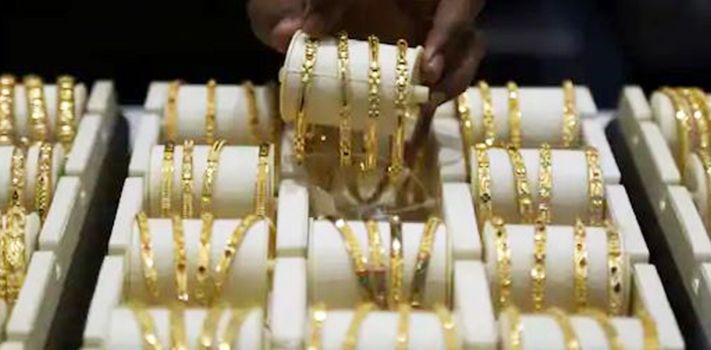 Slight Decrease in Gold and Silver Prices; Chcek Rate in Your City